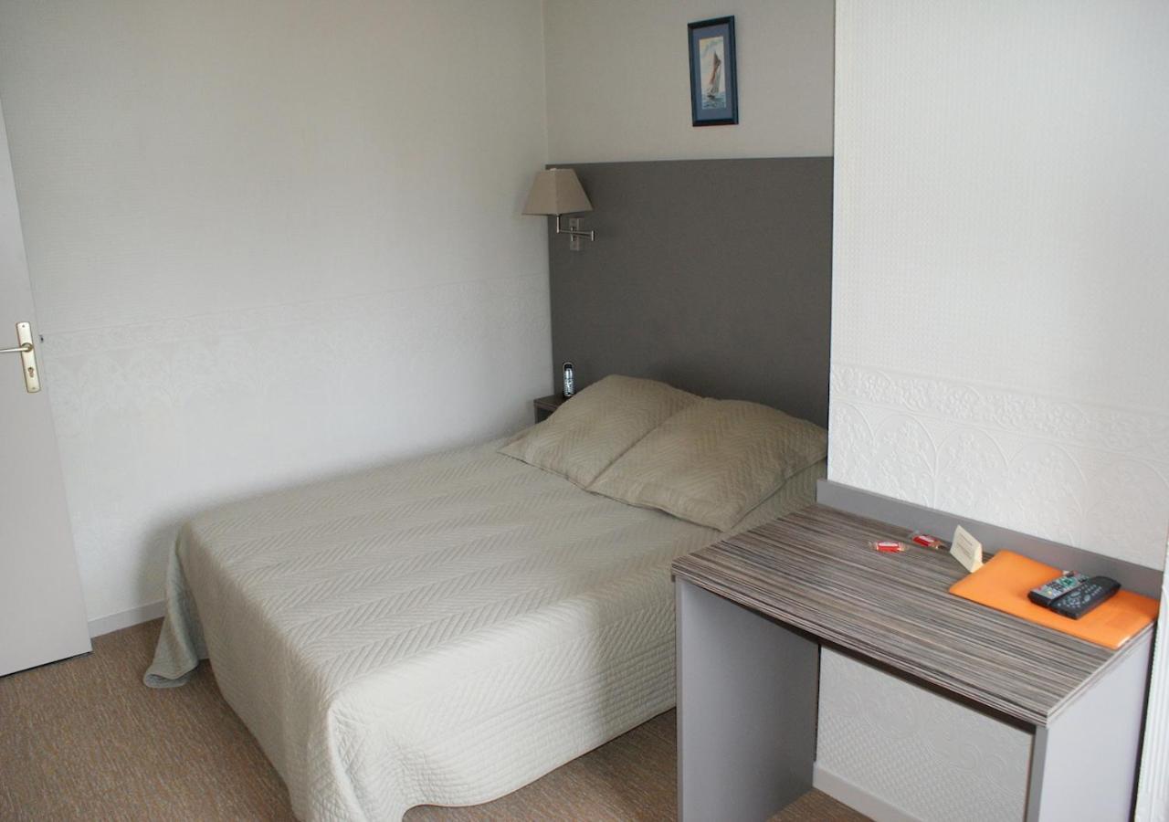 Hotel Et Studios Le Marina Baie De La Baule Pornichet Room photo
